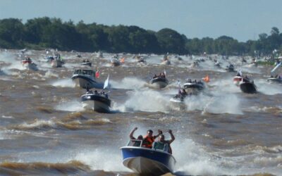 Fiesta Nacional del Surubí: récord de lanchas, crisis de peces y un río depredado.